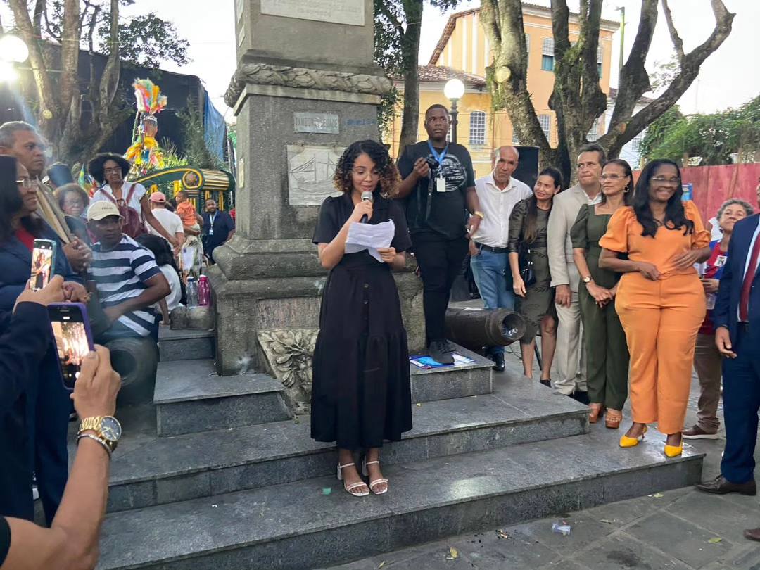 Levada da Cabocla para o Desfile CÃvico do 25 de junho e entrega da Coroa de Louro na Cidade da Cachoeira